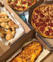  Domino's Pizza  food