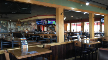 Applebee's Grill inside