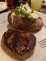 Longhorn Steakhouse food