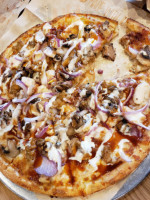 Blaze Pizza food