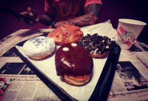 Donut Palace food