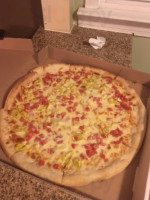 Johnny's Pizzeria food