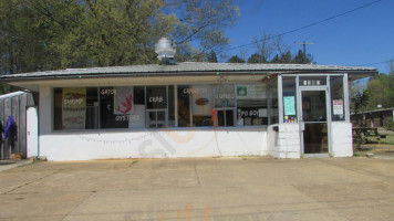 Jujus Shrimp Boat Cafe food