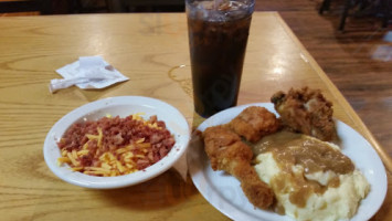 Dogwood Barbeque & Family Restaurant food