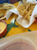 Fuzzy's Taco Shop food