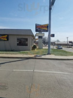 Sonic Drive-in outside