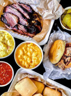 Dickey's Barbecue Pit food