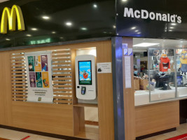 Mcdonald's Les Arcades Niveau 1 inside