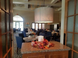 Lake Jovita Country Club inside