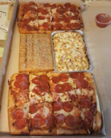 Pizza Hut food