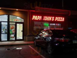 Papa Johns Pizza food