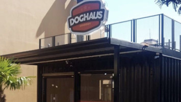 Doghaus Gourmet outside