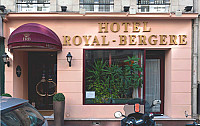 Le Royal Bergere outside