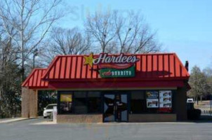 Hardee's outside