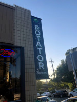 Rotator Taproom outside