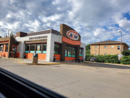 A&w outside