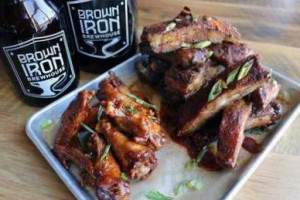 Brown Iron Brewhouse Washington Township food