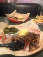 Lonny Boy's Bbq food