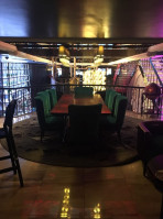 Le Pain Francais Bistro inside