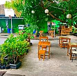 Chaolong Food House outside