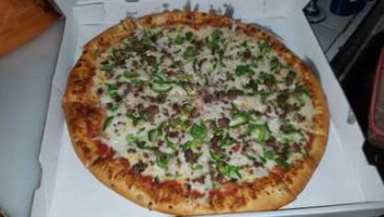 Towne Square Pizza food