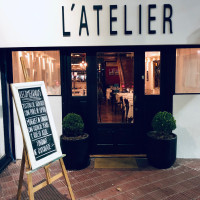 L'Atelier Bistro outside