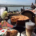 Cafe De Dijk B.v. Volendam food