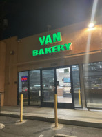 Van Bakery Int. food