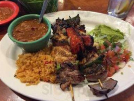 Ruchis Mexican Grill food