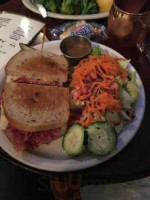 Shannon's Irish Pub food