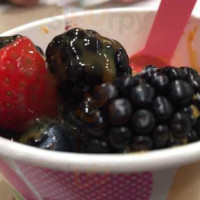 Yogurtland Laguna Hills food