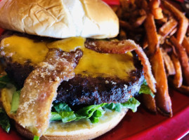 Red Robin Gourmet Burgers food