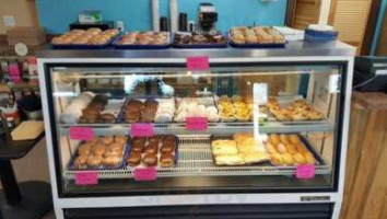 Bylers Bakery food