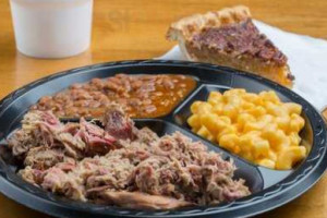 Lawlers Barbecue food