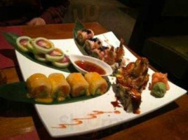 Mojo Asian Cuisine Sushi food