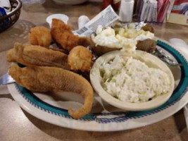 Catfish Dock food