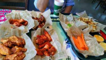 Wingstop food