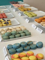 Macaron food