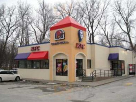 Taco Bell outside