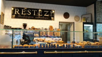 Restez! Boulangerie Artisanale food