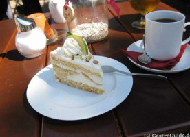 Café Lindauhof Landarzthaus food