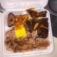 City Caribbean Cafe food