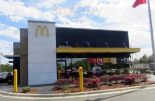 Mcdonald's outside