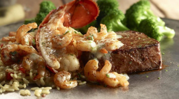 Longhorn Steakhouse food