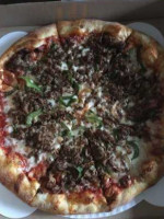 Graziella's Artisan Pizza Co. food