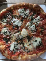 Graziella's Artisan Pizza Co. food