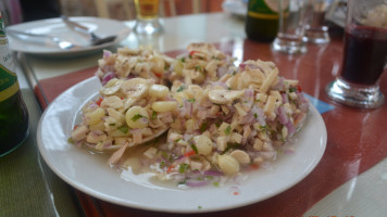 El Rincon de Bigote food