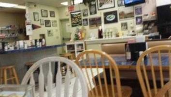 Mario's Homefield Diner food