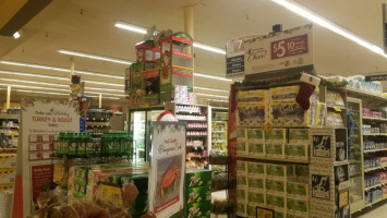 Safeway Liquor food