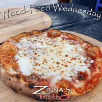 Zinna's Bistro food